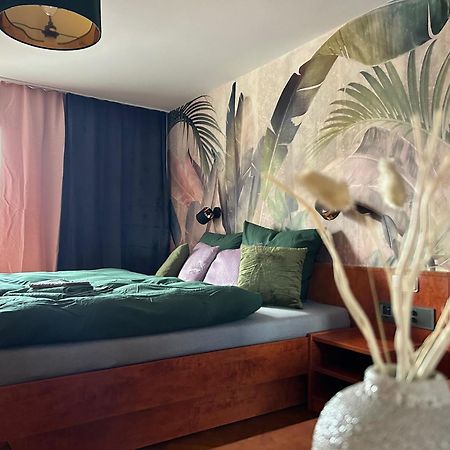 Pension Faulpelz - Doppelzimmer Flora Niederorschel Εξωτερικό φωτογραφία